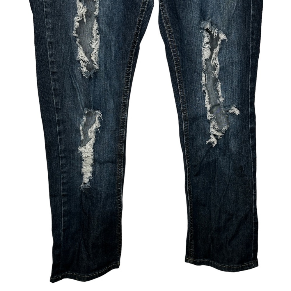 JCJQ Destroyed‎ Jeans - Picture 3 of 8